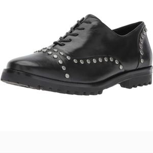 Bernardo Owen Black Oxford Silver Goth Punk Studded Shoes Size 6